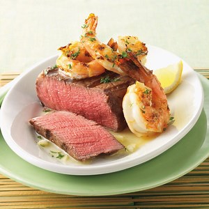 Filet Mignon Steaks with Garlicky Shrimp | Red Meat Recipes | Weber Grills