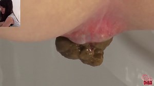 Beautiful Japanese Girls Pooping