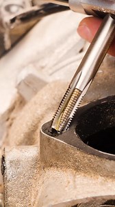 Seamless Thread Repair | Universal World