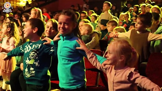 23K views · 254 reactions | Trupa Planeta Clounella - Podul de Piatra ( extras din spectacolul Toamna pe Planeta Clounella ) | Trupa Planeta Clounella | Facebook