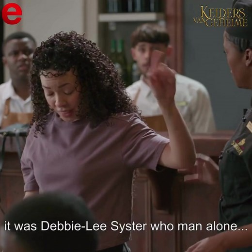 Shireen causes a scene at the restaurant 😢 🥺 She's reminding me of Edmund after he lost Charlie... #KeldersVanGeheime | 18:30