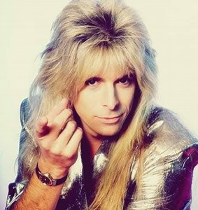 Gregg Giuffria revisa el pasado, aclara polémicas y revela detalles de su nuevo álbum.