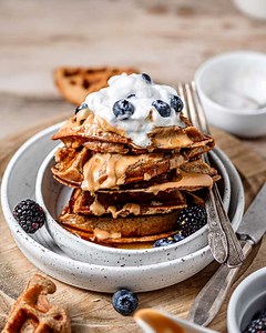 Fluffy Vegan Protein Waffles (No Banana)