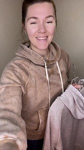 Mineral Wash, Plush Lined, Cozy Hoodies🖤🖤 www.ShopSteeleJayde.com #effortlessstyle #trendyhoodie #ComfortMeetsStyle | Steele Jayde Boutique