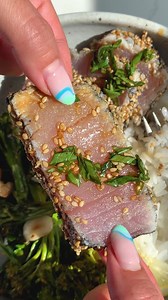 2.5K views · 35 reactions | This seared albacore tuna recipe with a lemon ponzu sauce is the ultimate easy dinner! #tunarecipe #dinnerrecipe | Lindsey Eats | Facebook