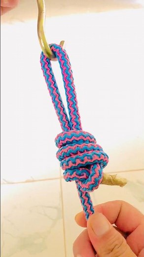 how to tie a,ring knots!