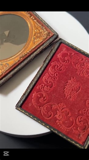 Antique 1850s 6th Plate Ambrotype Portrait of a Man | Wooden Case With Floral Velvet Pad | Civil War Era Photo | Victorian-era Ambrotype - Etsy