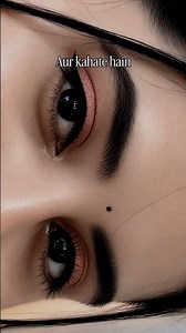 kahte hai 👀(They say that love begins with the eyes.")