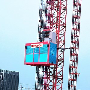 [Hot Item] Competitive Building Construction Elevator Passenger Hoist Personnel Lift for Multi Storeys Lifting Equipment