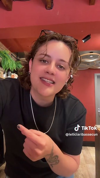 Pai de Santo e Exu: Fofocas no Terreiro