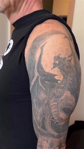 Realistisches Tattoo-Projekt mit Anne Schwarte