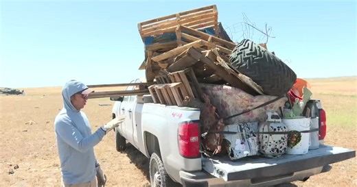'We're the garbage fairies unfortunately': Idaho National Guard and volunteers clean up trash in NCA