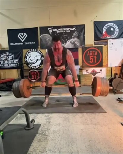 370kg and 400kg x2 deadlifts from the Big Welsh man Gav Bilton in prep for Britain's strongest man 2024 🤏👊❤️ The 6ft 6 Giant Looking strong Becoming a fan favourite. | Man Beast Strongman Events