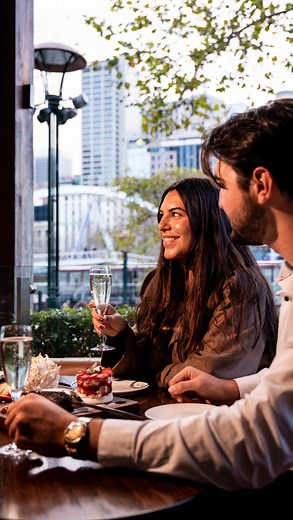 If you’re a fan of the freshest catches and ocean-inspired flavours, Waterfront is the seafood destination you’ve been craving. This renowned Melbourne restaurant offers a true taste of the sea, crafted with passion and expertise. #SouthgateMelbourne | Southgate Melbourne