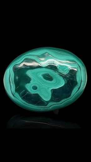Say hello to this gorgeous Malachite crystal palm stone featuring contrasting green, mint and evergreen natural patterning. #Malachite from Africa has been used by crystal healers for pain relief, trauma release and heart chakra healing. Size: ~2.2" x 1.7" x 0.4" https://crystalrockstar.com/search?type=product&q=malachite #crystalhealing #crystallove | Crystal Rock Star | Facebook