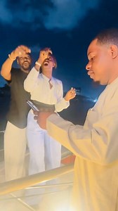 2baba spotted having fun with Hon. Obidike and Hon. Natasha on a boat cruise.. | Victor Micheal