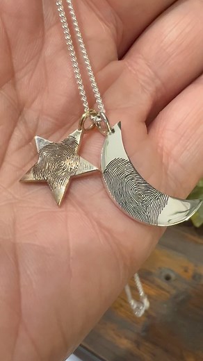 46 reactions · 6 comments | Twinkle twinkle little star… fingerprint jewellery. Fingerprint necklace. #fingerprintjewellery #fingerprintnecklace | Chris Parry - Bespoke Jewellery | Facebook