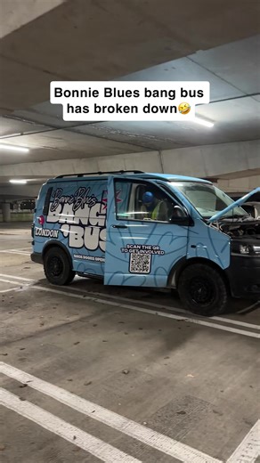 BONNIE BLUES BANG BUS HAS BROKEN DOWN
