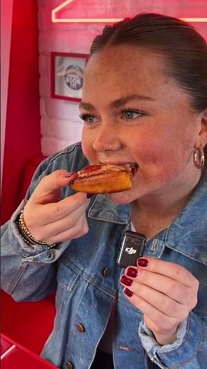 Personal Pizza Hut ASMR