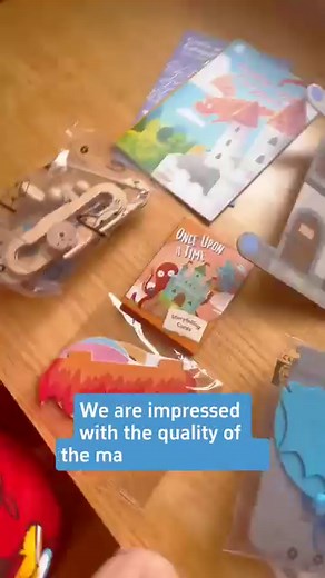 Check out how our Wonder box combines age appropriate learning with hands-on fun! #tinkerer #tinkerersteambox #scienceforkids #kidsactivities #creativekids #stem #steamproject | Tinkerer