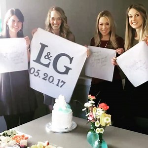 Have your wedding guests sign quilt blocks instead of a guest book to make a beautiful memory quilt for your home #diywedding #singerstore #singersewingmachine #sewcialists #isew | Singer Sewing