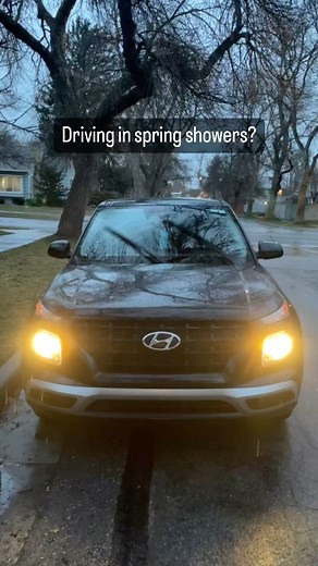  Spring showers mean wipers AND headlights should be on. The next time it rains, remember if your wipers are on, your headlights should be on, too!  | Zero Fatalities | Facebook