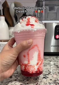Starbucks Strawberries & Cream Frappe at Home