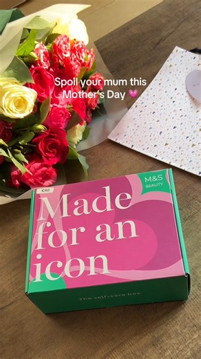 Sorted for €40 ✨ (Retail price of all products included €155) Includes: •Clinique All About Eyes™ Serum De-Puffing Eye Massager (15ml) - Full Size - •L’Occitane Almond Shower Oil (75ml) •Floral Street Sunflower Pop Eau de Parfum (10ml) •Color Wow Xtra Large Bombshell Volumizer (50ml) •Bloom & Blossom Off to Bed Indulgence Bath Oil (100ml) - Full Size •This Works Perfect Hands Intense Moisture Cream (30ml) •Formula Sleep & Replenish Ultimate Reviving Overnight Facial Oil (28ml) #ThisIsNotJust #My
