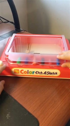 The Color Etch a Sketch #90stimecapsule #etchasketch #artsandcrafts | ToonDesk