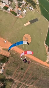 POV: you and your friends refuse to separate. 🪂💛 Fer Balma on camera. #skydive #skydiving #skydivemag | Skydive Mag