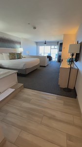 109 reactions · 18 shares | Summer in Newport, Oregon! ☀️呂 | Hallmark Resort Newport | Facebook