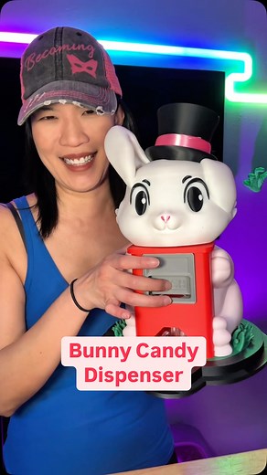 Daisy Lee on Instagram: "“Hats off to Candy!” Candy dispenser model found on @stlflix_ . #3dprinting #easter"