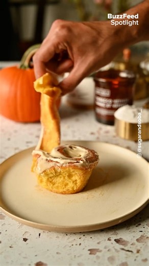 Don't miss @sugarandsoba_'s matcha cream puffs! They are chef's kiss! | BuzzFeed