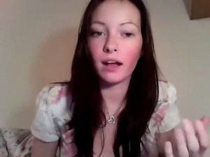 Retractable Halloween Vampire Fangs, Horrifying Fangs Teeth, Fake Teeth Cosplay, Non-Toxic, 100% BPA-Free, for Adults Kids Carnival, Parties Props (1 Pack)