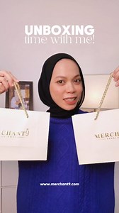 Jom unboxing koleksi terbaru Lenora & design paling hot di Merchant9! Tengok sampai habis tau ✨️🙌🏼 #unboxing #kedaiemasmerchant9 #emas916 #merchant9 #emascantik #kedaiemaskl | Kedai Emas Merchant9
