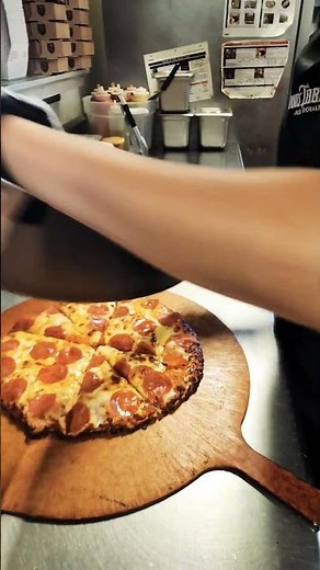 ROUND TABLE PIZZA #usa #pizza #food #dubai #italy #california #uae #lodi #stockton #sacramento