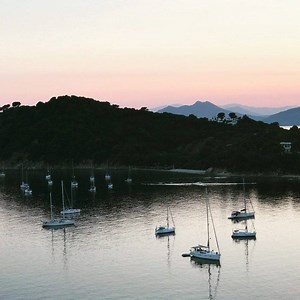 Koukounaries beach #koukounaries #koukounariesbeach #skiathos #skiathos2017 #skiathoswedding #travel #travelphotography | Skiathos