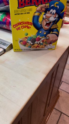 Captain Crack | Elizabeth Novo-Gradac