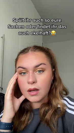 Funny Hand Gestures and Expressions in Everyday Situations