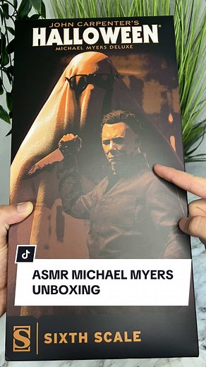 Spooky ASMR Michael Myers Figure Unboxing