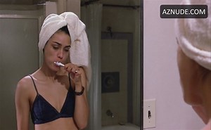 Shannyn Sossamon Sexy Scene in The Rules Of Attraction