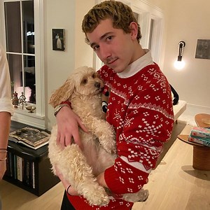 21 TikTok Stars to Follow in 2021: Frankie Jonas, Benny Drama and More