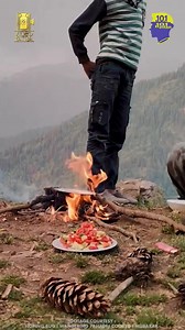 Tirthan Valley: Where the Tirthan river flows through a picturesque landscape adorned with apple orchards, stunning waterfalls, and traditional Himachali cuisine, all while experiencing the warmth and hospitality of the local people. #101india #uniquestoriesofindia #tirthanvalley #himachalpradesh #himachal #summer #hills #northeastindia #reelitfeelit #101trends #trending #explorepage #india #tirthan #winter | 101 India