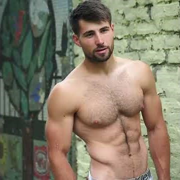 Delightful Good Looks & Masculinity at Its Peak | Muscular Male Bodybuilder Wes From UK | Fitness