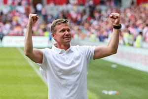 Leeds United want Che Adams and Southampton are now willing to sell