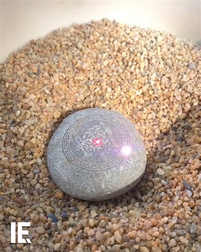 144K views · 569 reactions | The trouble with laser engraving is that typically it takes indoor power to work. But Redail has developed a portable laser engraver that works outdoors. It sacrifices nothing in terms of intricacy or power, but works wherever you take it. | Interesting Engineering | Facebook