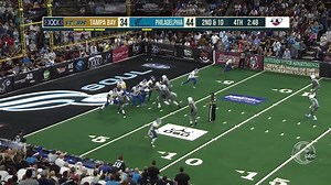 That's an interception right there folks! Philadelphia Soul now has the ball #ArenaBowlXXX Watch #LIVE: bit.ly/2ohzMN5 | Arena Football League