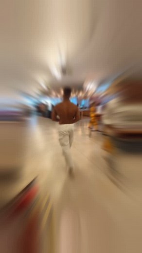 Bodybuilder walking 🚶!! . . . . #gymmotivation #gymtime #gymlife #videolover #photographer | Hussain Fitness1