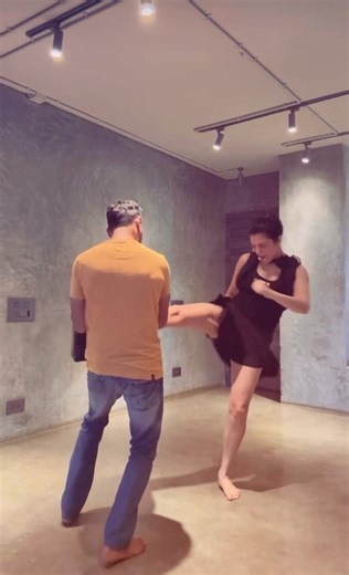 She’s not just an icon, she’s a fighter — Shruti Haasan embraces MMA with unshakable focus.🥷🏻🌟 #ShrutiHaasan | Masala!