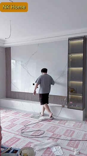 Vách tivi Đẹp, kệ tivi P104- Điểm nhấn cho phòng khách hiện đại 👉 Với thiết kế đa dạng từ hiện đại, tối giản đến tân cổ điển, kệ tivi mang lại: Thẩm mỹ tinh tế – làm nổi bật phong cách ngôi nhà.Tiện ích thông minh – nhiều ngăn chứa đồ, sắp xếp gọn gàng.Chất liệu bền đẹp – gỗ tự nhiên, gỗ công nghiệp cao cấp, phủ melamine chống trầy. #nkhome #noithatdep #noithatcaocap #noithatcaocapnhapkhau #noithatthongminhnh #noithat #noithathanoi #thietkenoithatnhome #noithathienbich #thietkethicong #thietkep